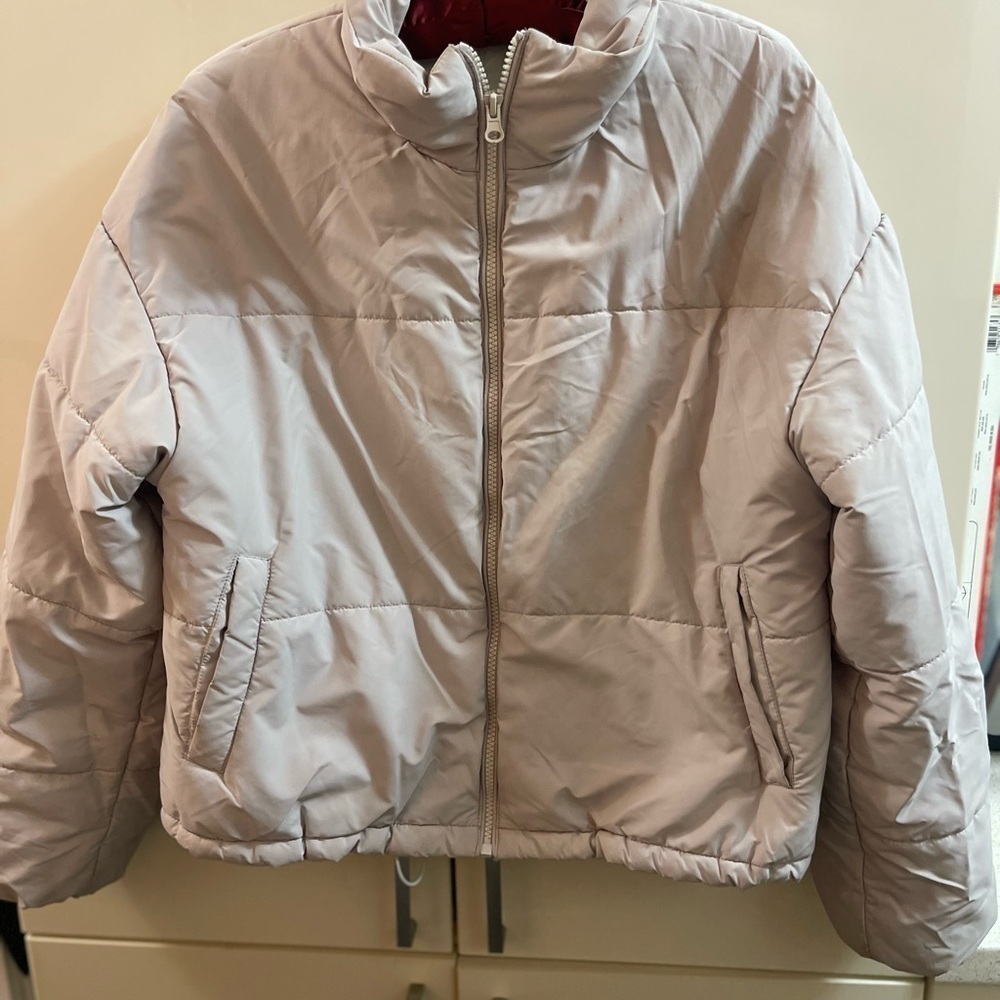 Set of 2 womens puffer jackets Primark light grey and dust pink size S (6-8) - Picture 6 of 10